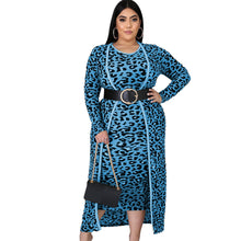Load image into Gallery viewer, Plus Size Two Piece - Luxurious Linda Leopard Line 2pc Set
