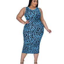 Load image into Gallery viewer, Plus Size Two Piece - Luxurious Linda Leopard Line 2pc Set
