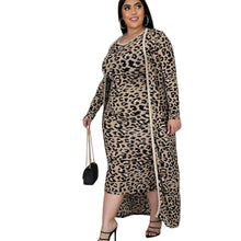 Load image into Gallery viewer, Plus Size Two Piece - Luxurious Linda Leopard Line 2pc Set
